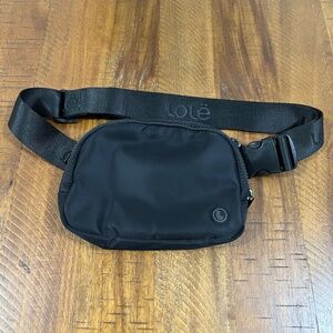 EUC Lole Black Unisex Belt Bag